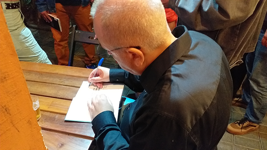  Livro de contos publicado pela Editora Sinete, 2023.